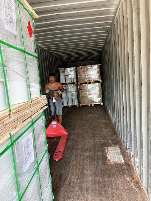 出货到香港1.jpg 出货到香港1.jpg